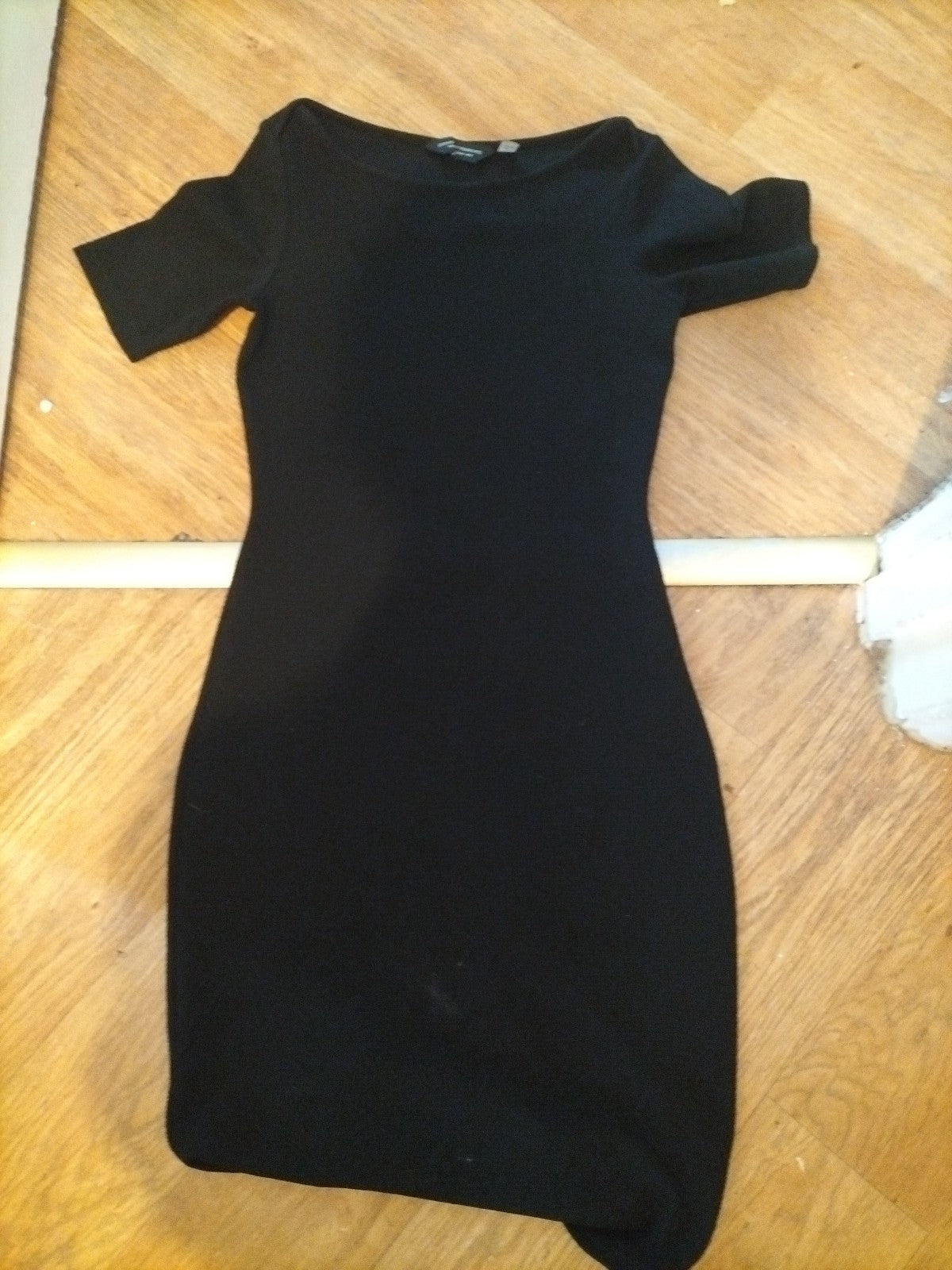 Ladies Dorothy Perkins Size 6 Black Short Sleeved Dress