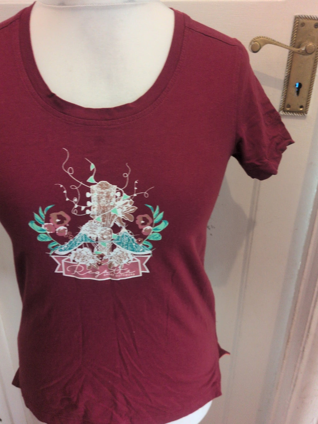 Regatta Outdoors Large Burgundy Short Sleeve T-shirt