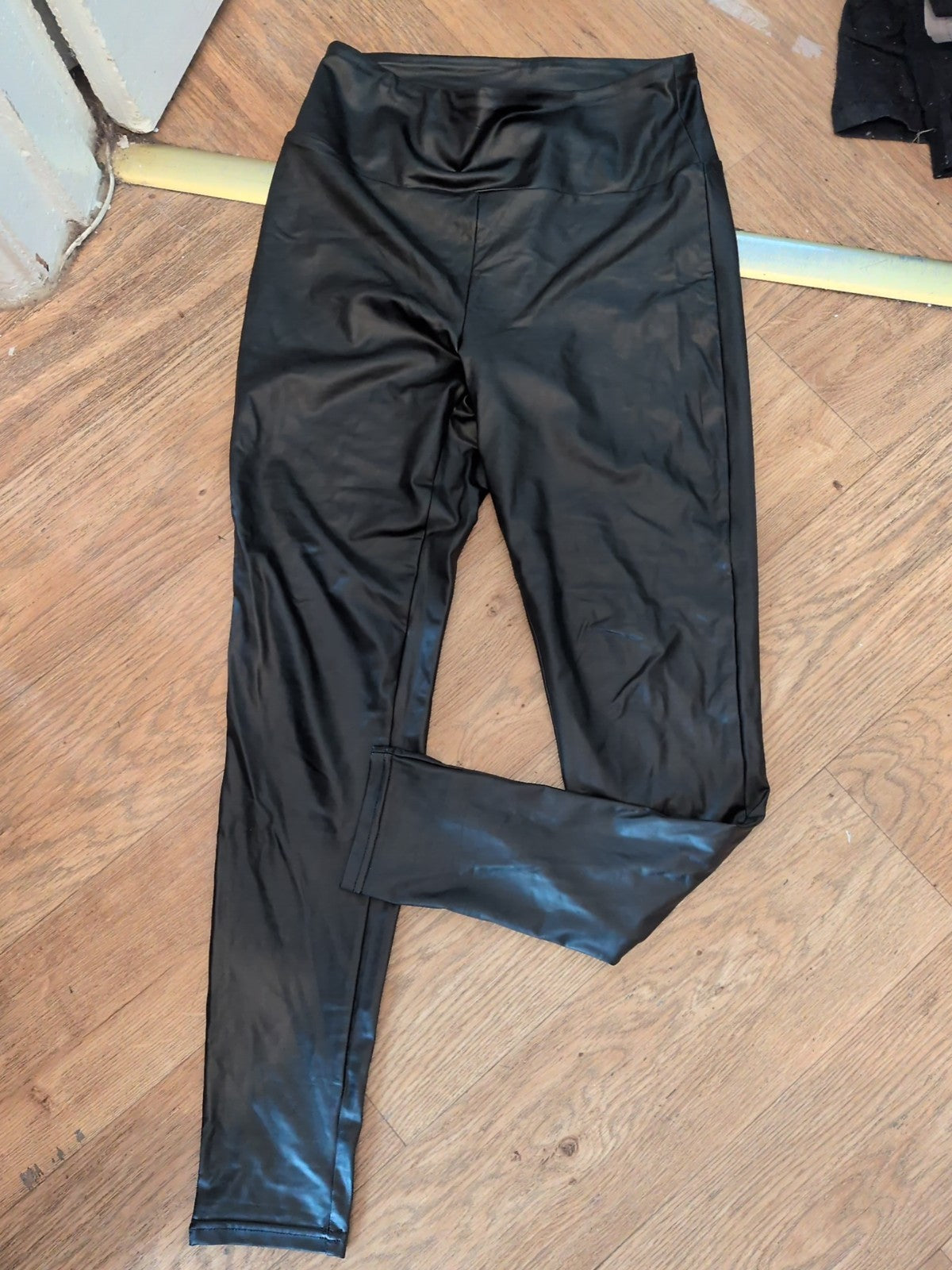 Primark Ladies Leather Look Leggings Size 10-12 Free Delivery