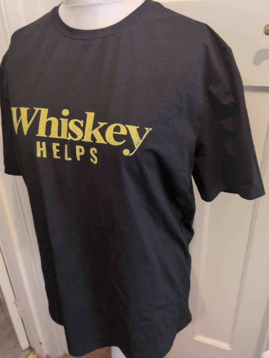 XL Black Whiskey Helps Short Sleeve Print Tshirt