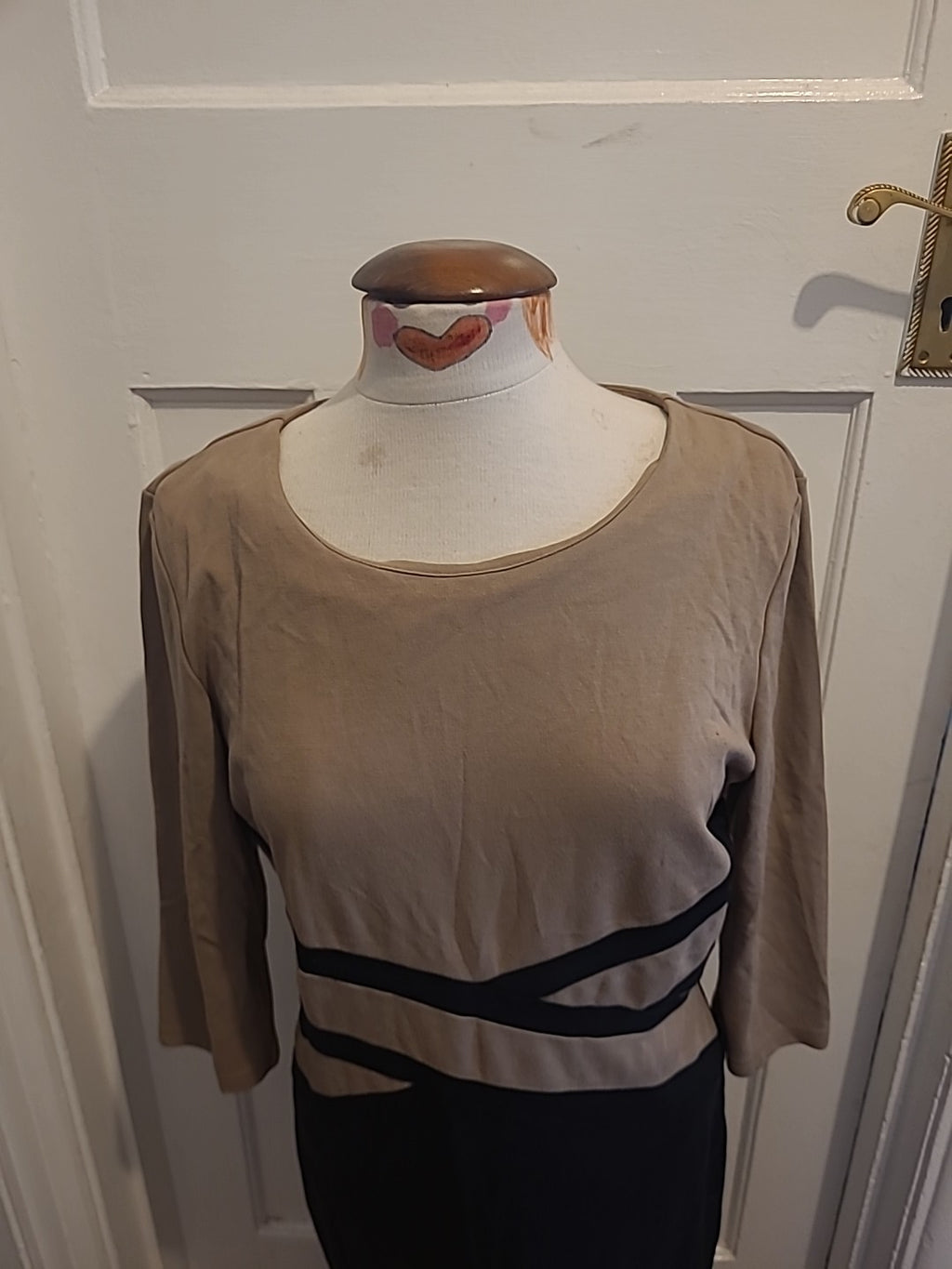 Ladies Homewyee Size 14 Brown Black Dress