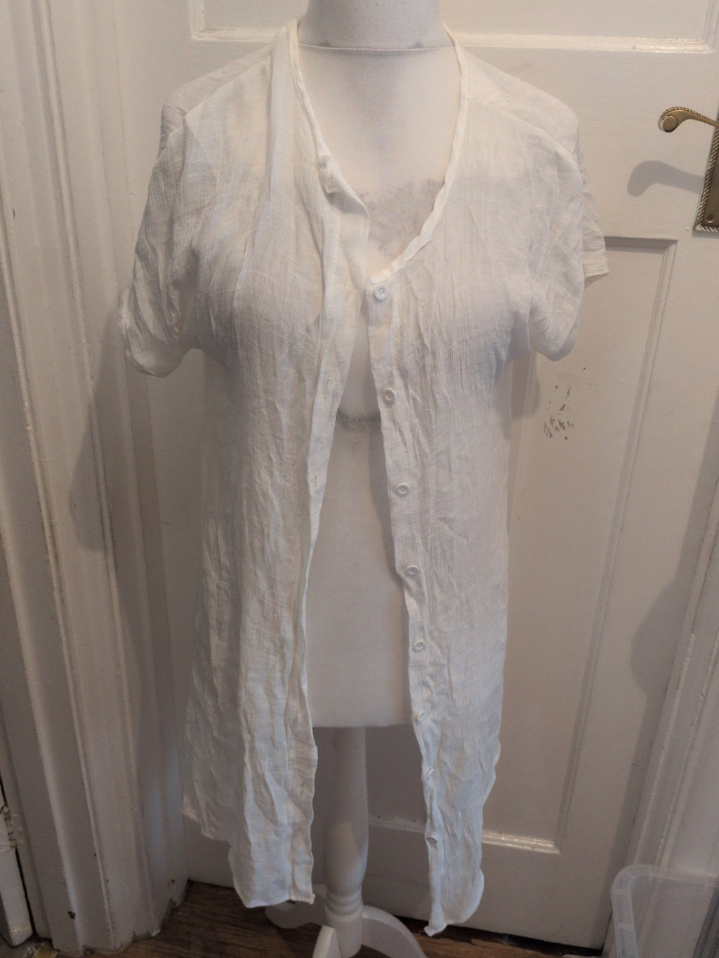 Large White Buttoned Short Sleeve Longline Top