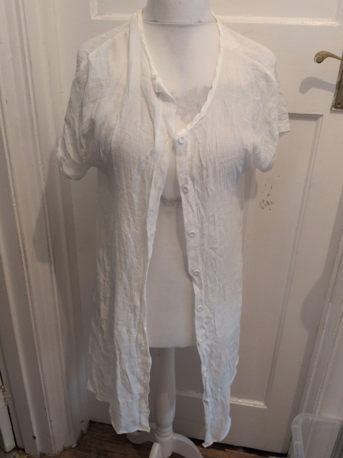 Large White Buttoned Short Sleeve Longline Top