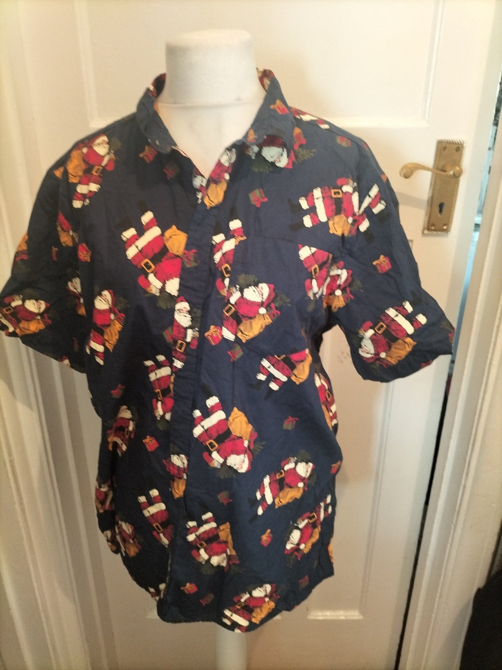 Mens George Size XL Father Christmas Shirt Short Sleeved