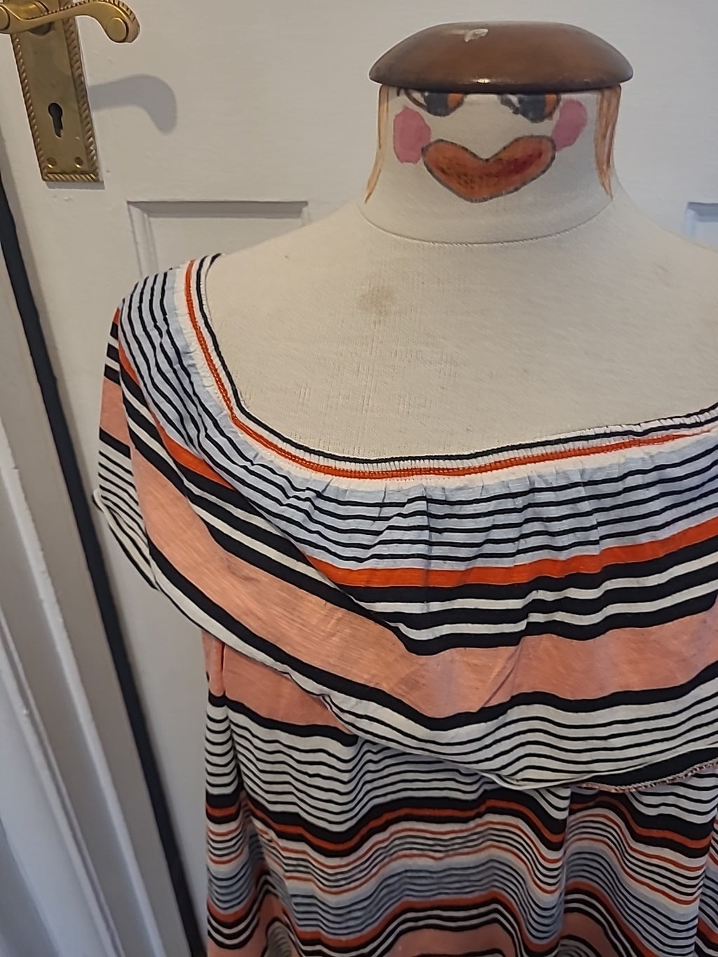 Ladies New Look Size 12 Multi Striped Short Sleeved Elasticated Hem Top