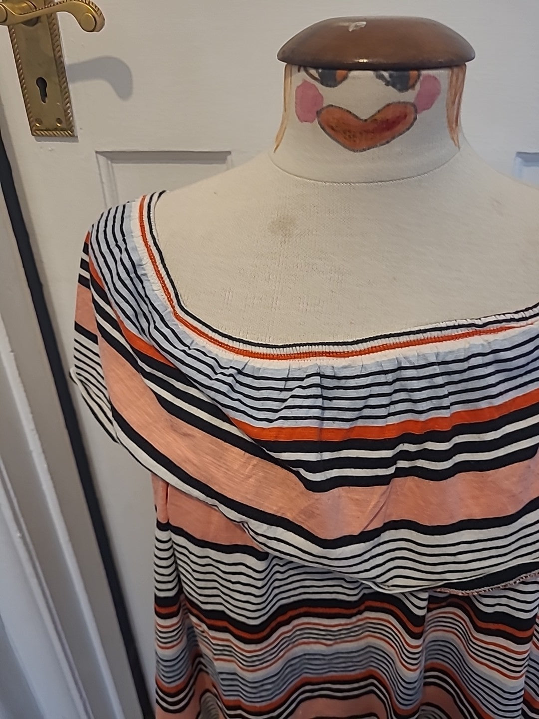 Ladies New Look Size 12 Multi Striped Short Sleeved Elasticated Hem Top