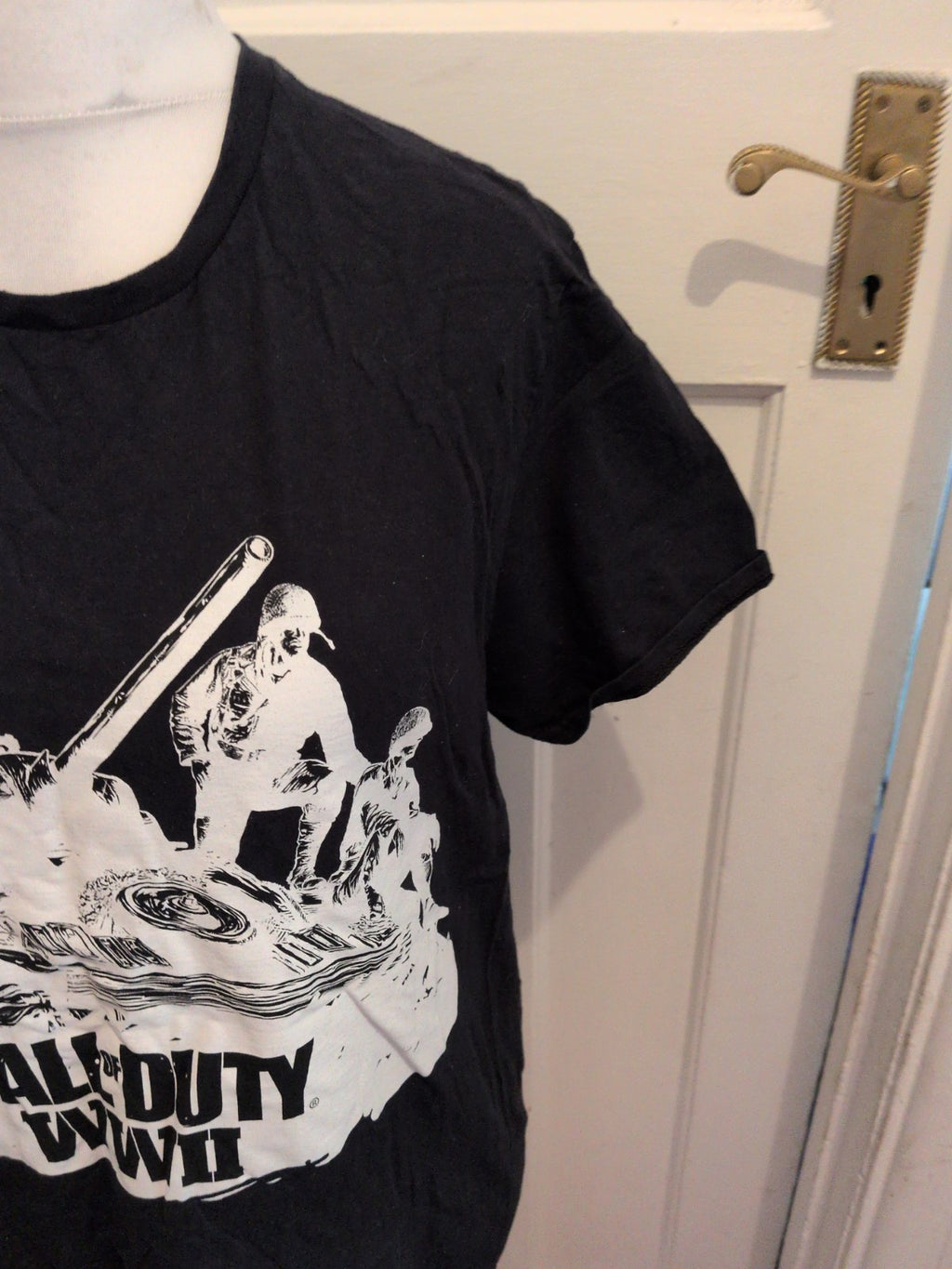 Call Of Duty WWII Large Black Print Short Sleeve T-shirt