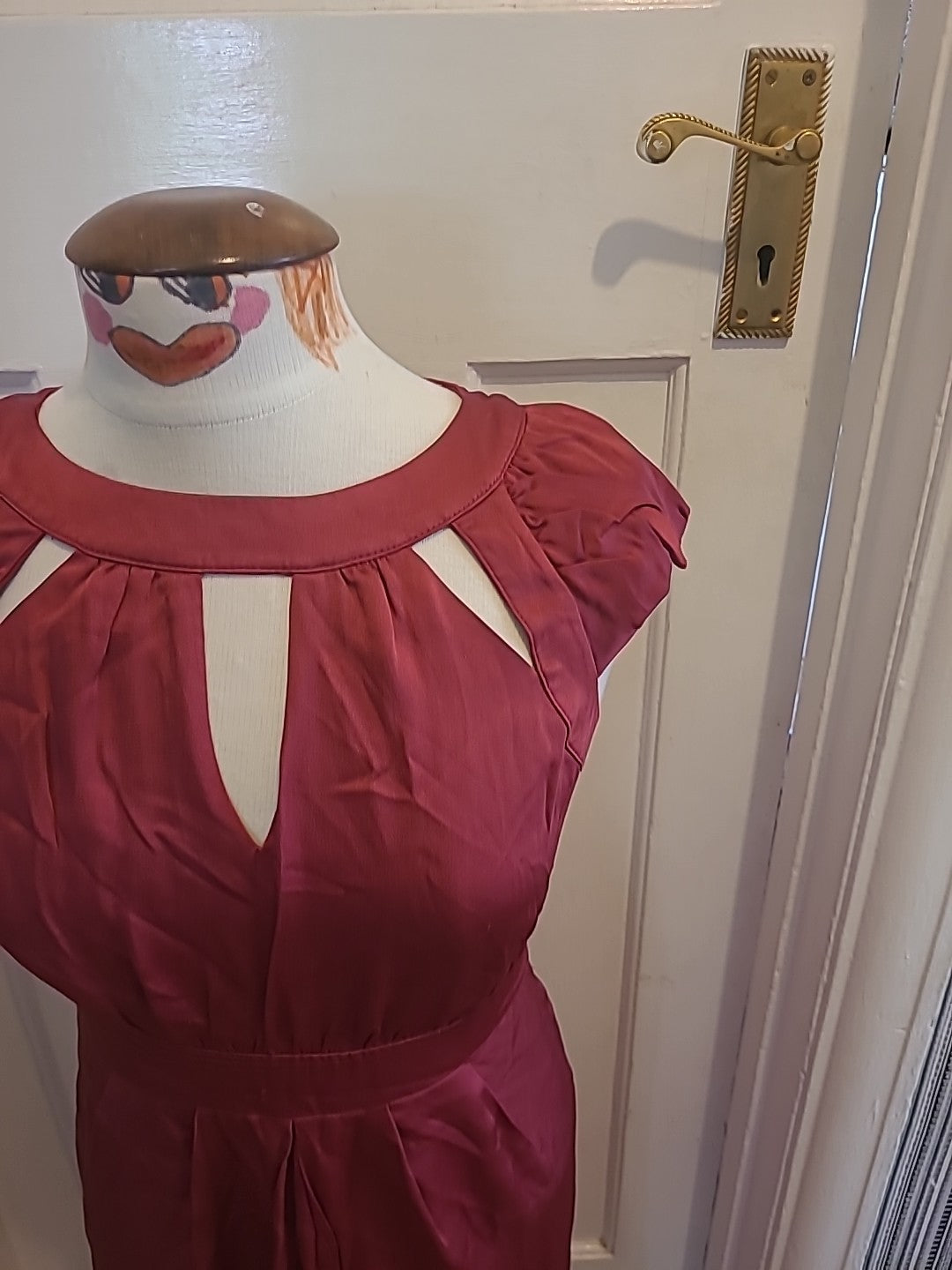 Ladies Size 10 Purple Short Sleeved Dress