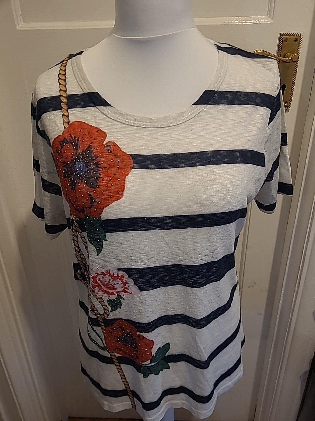 Ladies Simon Jersey Size Medium Grey Striped Rose Tshirt