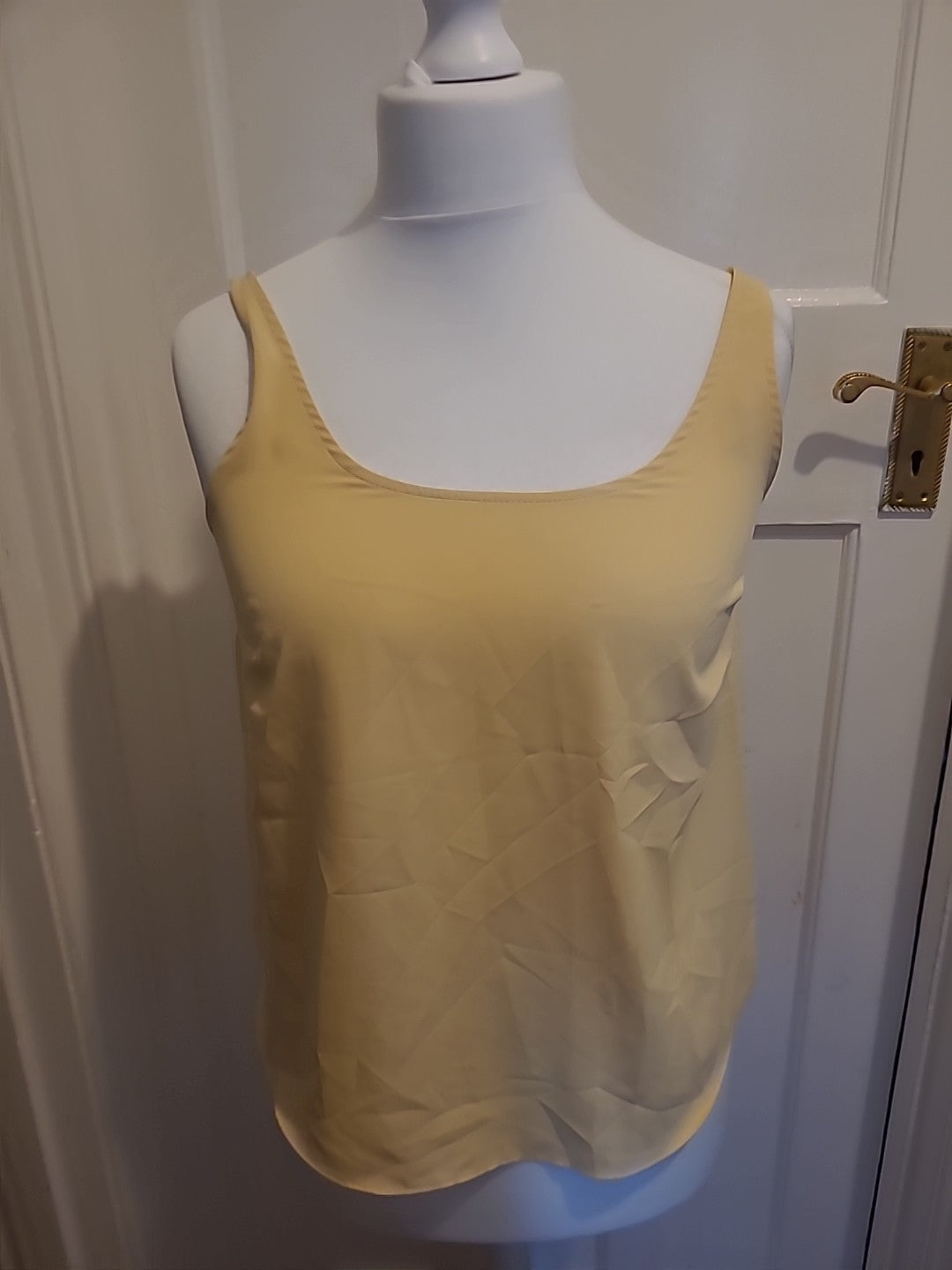 Ladies Size Large Lemon Sleeveless Blouse