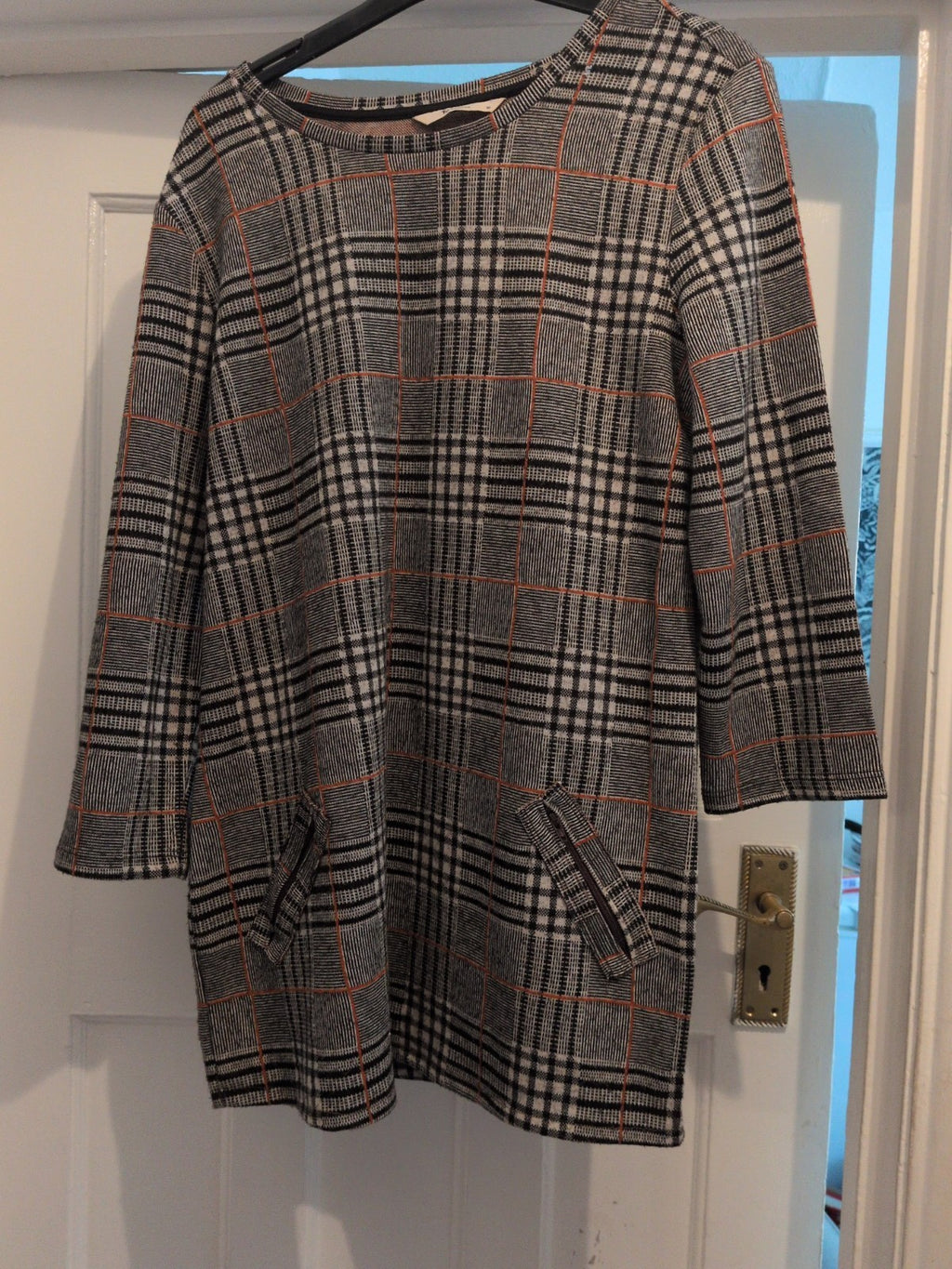 Tu 10 Black Check With Orange 3/4 Sleeve Knee Length Dress