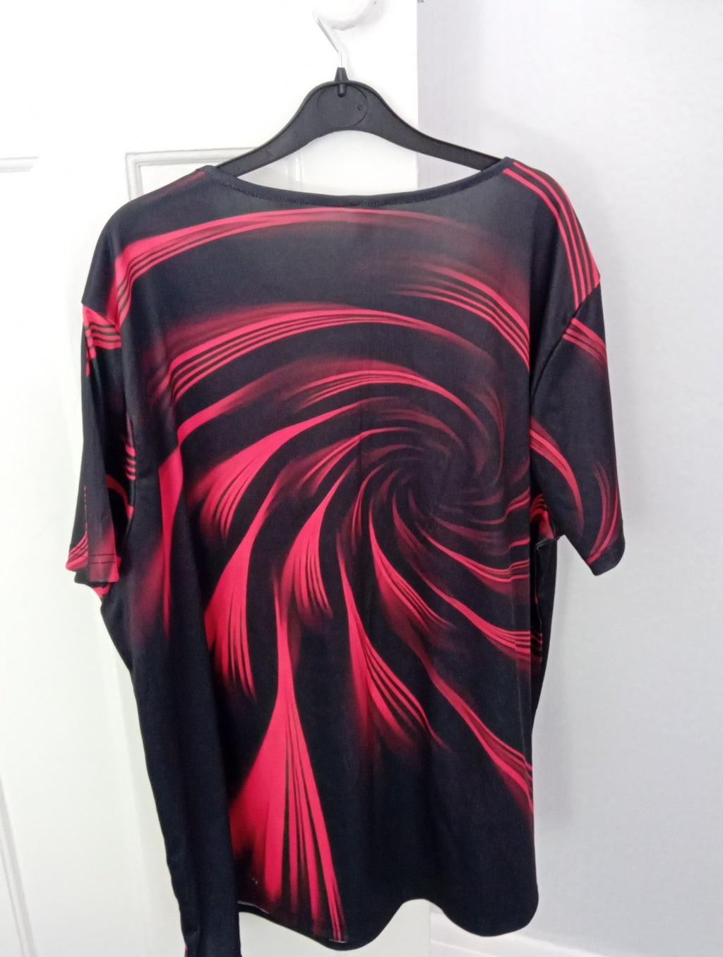 Ladies Black /red T Shirt Long Line Size 5xl Free Delivery
