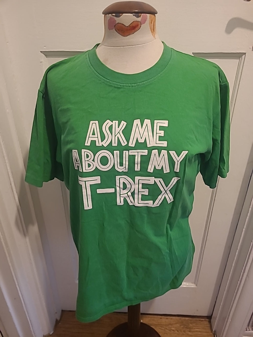 Mens Size XL Green And White "T-Rex" Tshirt