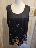 Ladies Size 4xl Black With Multi Floral Sleeveless Blouse