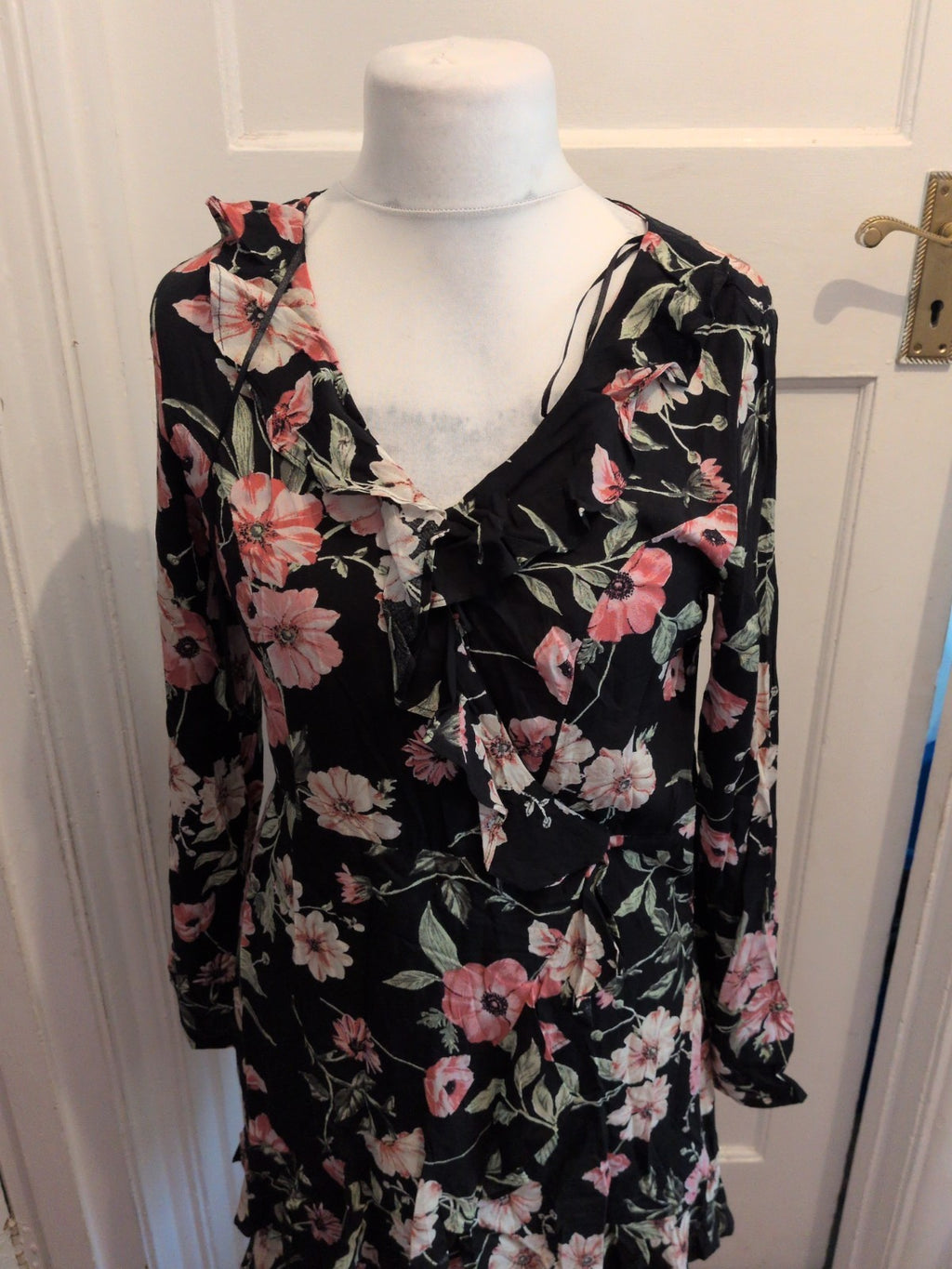 Apricot 12 Black Floral Long Sleeve Dress