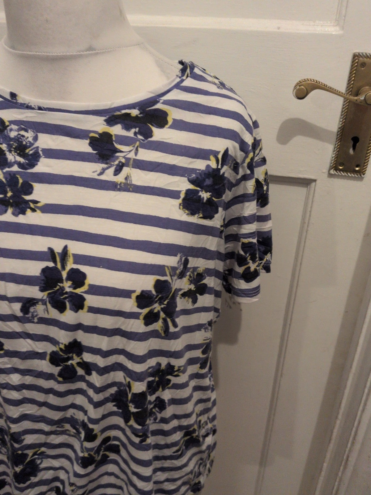 Marks And Spencer 22 Violet Blue Floral Short Sleeve T-shirt