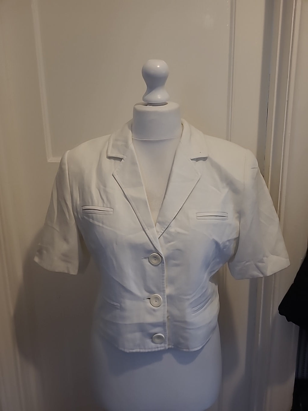Ladies Ladies Jo Borkett Size Euro 38 White Padded Lined Blazer