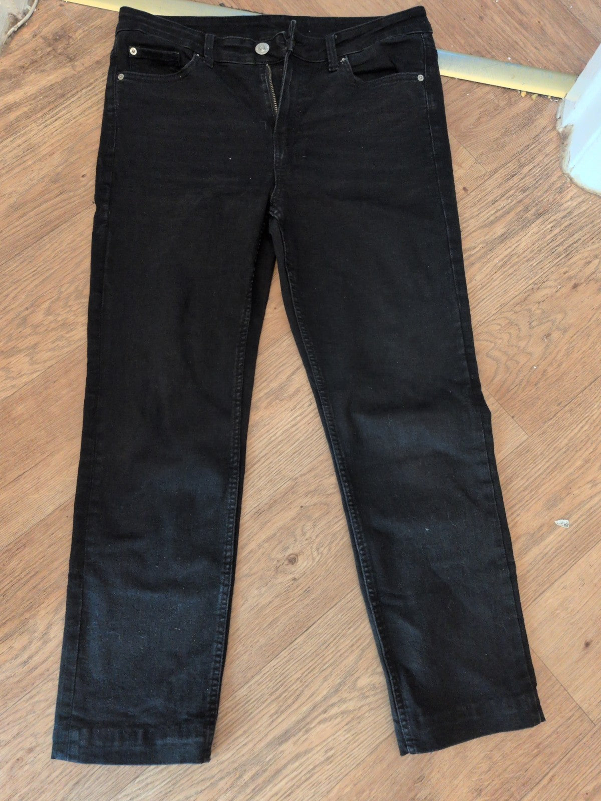 Ladies Size 14 Black Straight Jeans Stretch