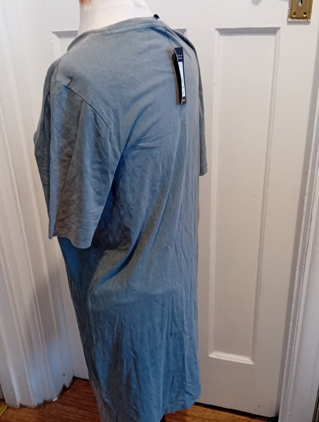 Brand New Mens New Look Size Small Grey Seam Longline Tee