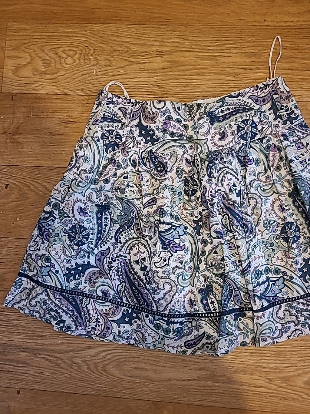 Ladies Papaya Size 10 Green Aztec Floral Lined Short Skirt