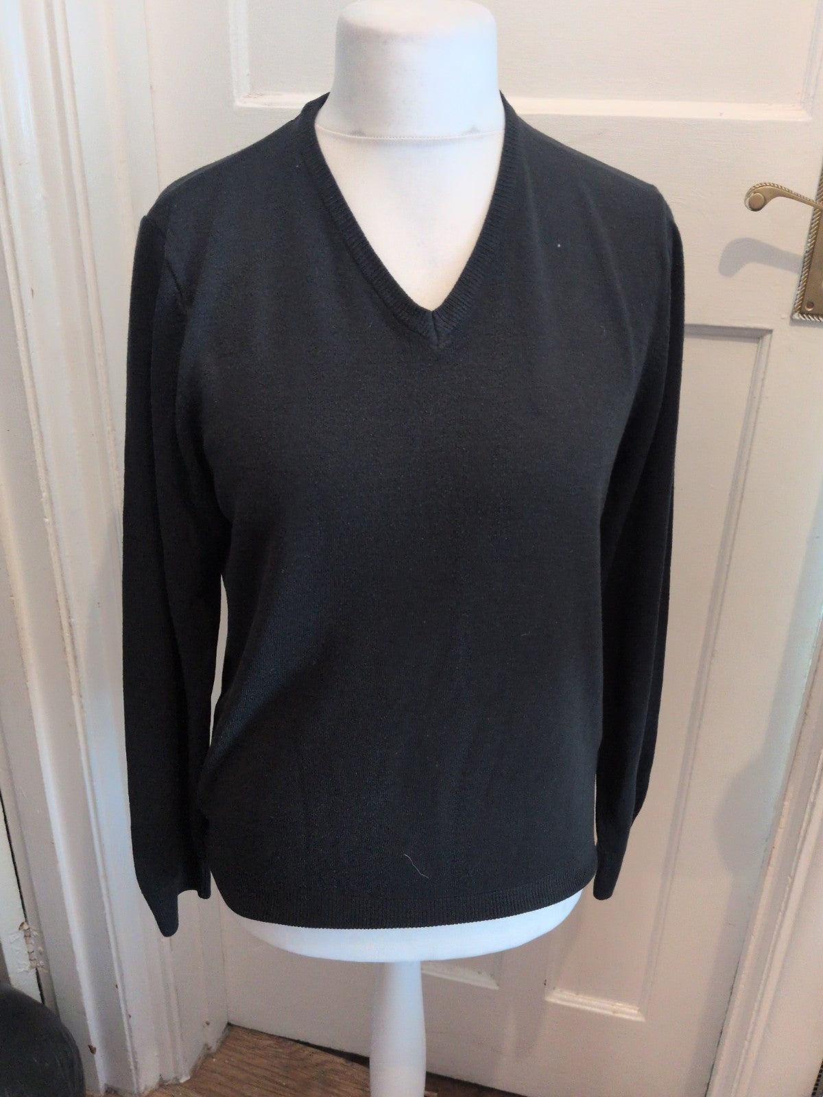 M&S Collection Medium Black Reg Fit V Neck Jumper