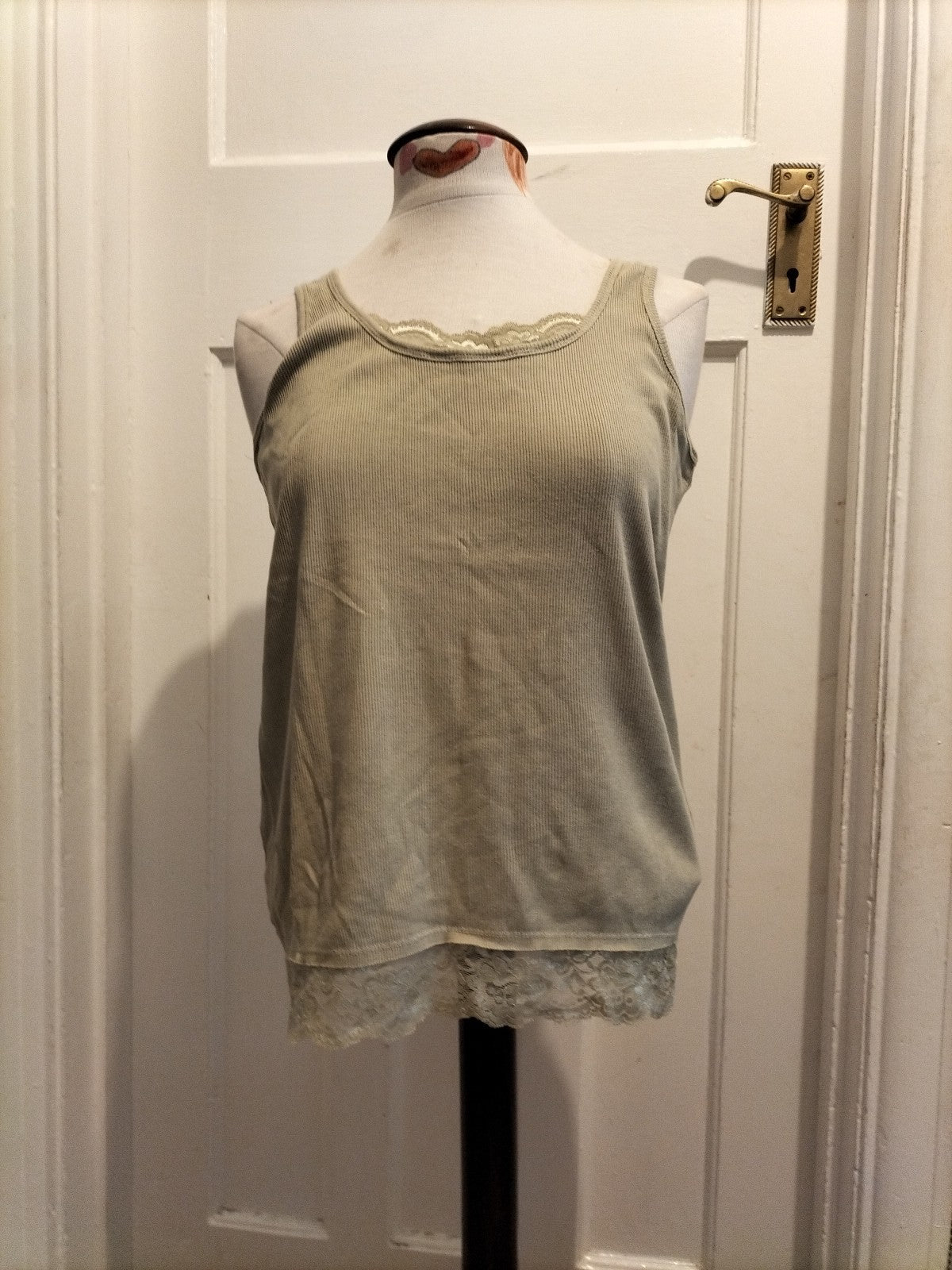 Ladies Key West Size Medium Khaki Sleeveless Tank Top