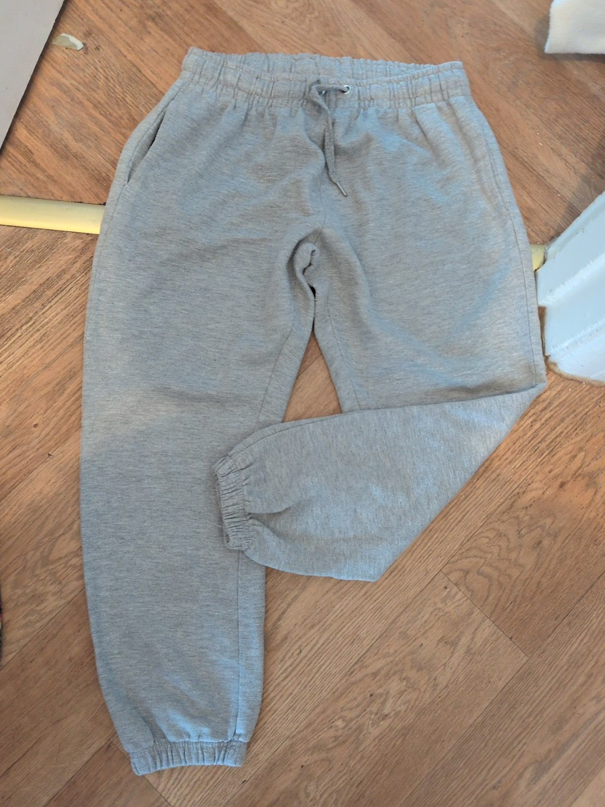 Mens Pep&Co Size Large Grey Jogger Bottoms (Bobbling)