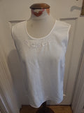 Ladies Oscsan B Size 12 White Sleeveless Top