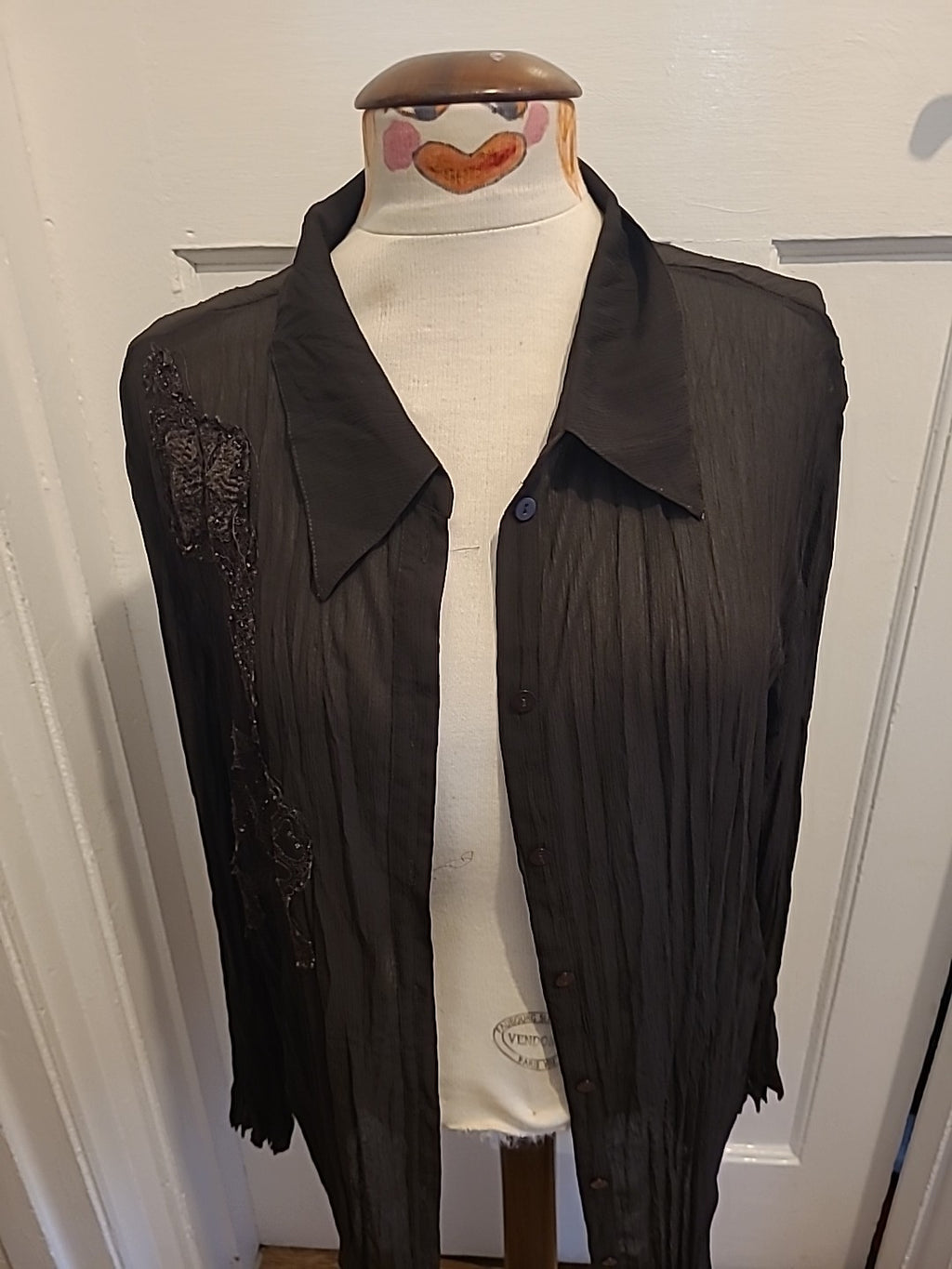 Ladies Ann Harvey Size Medium Dark Brown Buttoned Blouse