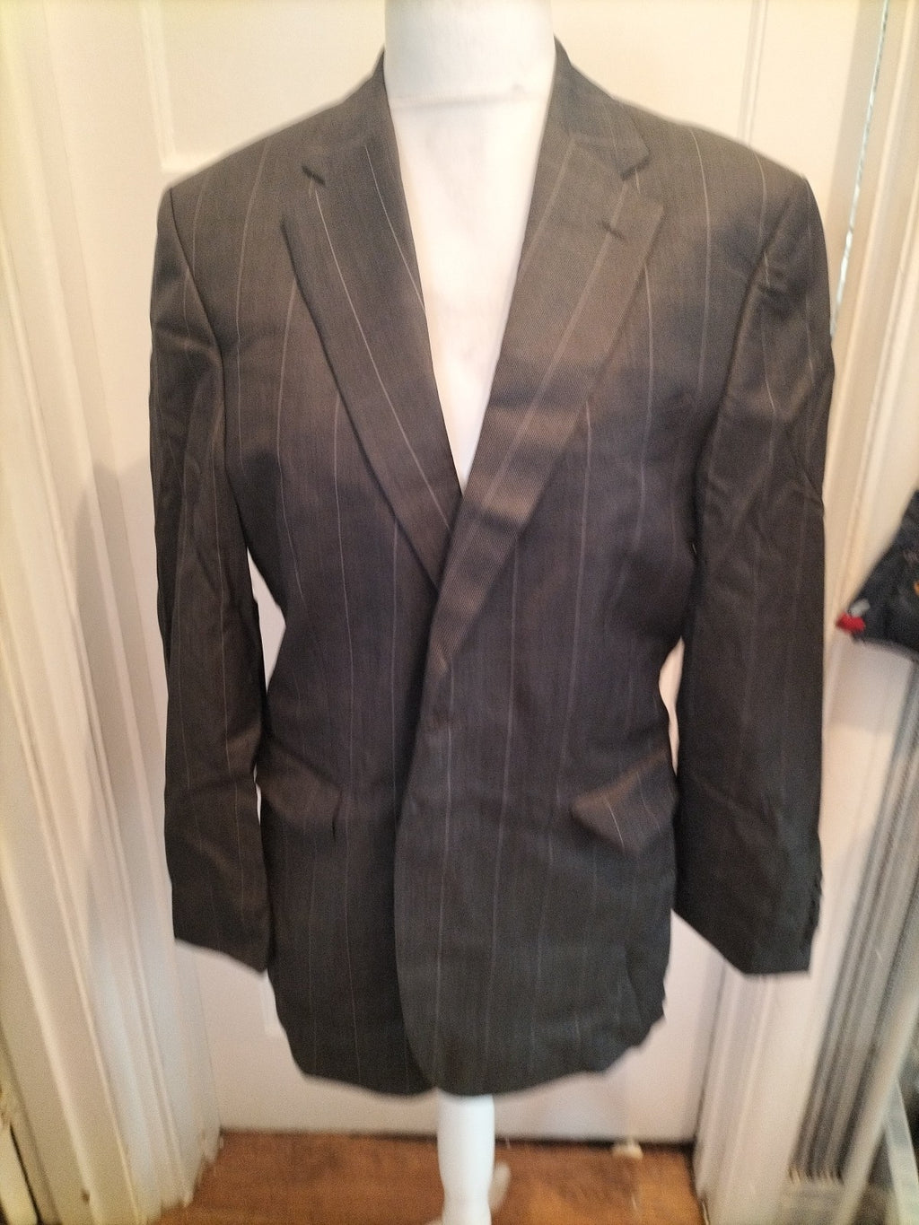 Mens Gibson Size 40in Dark Grey Long Sleeve Padded Blazer