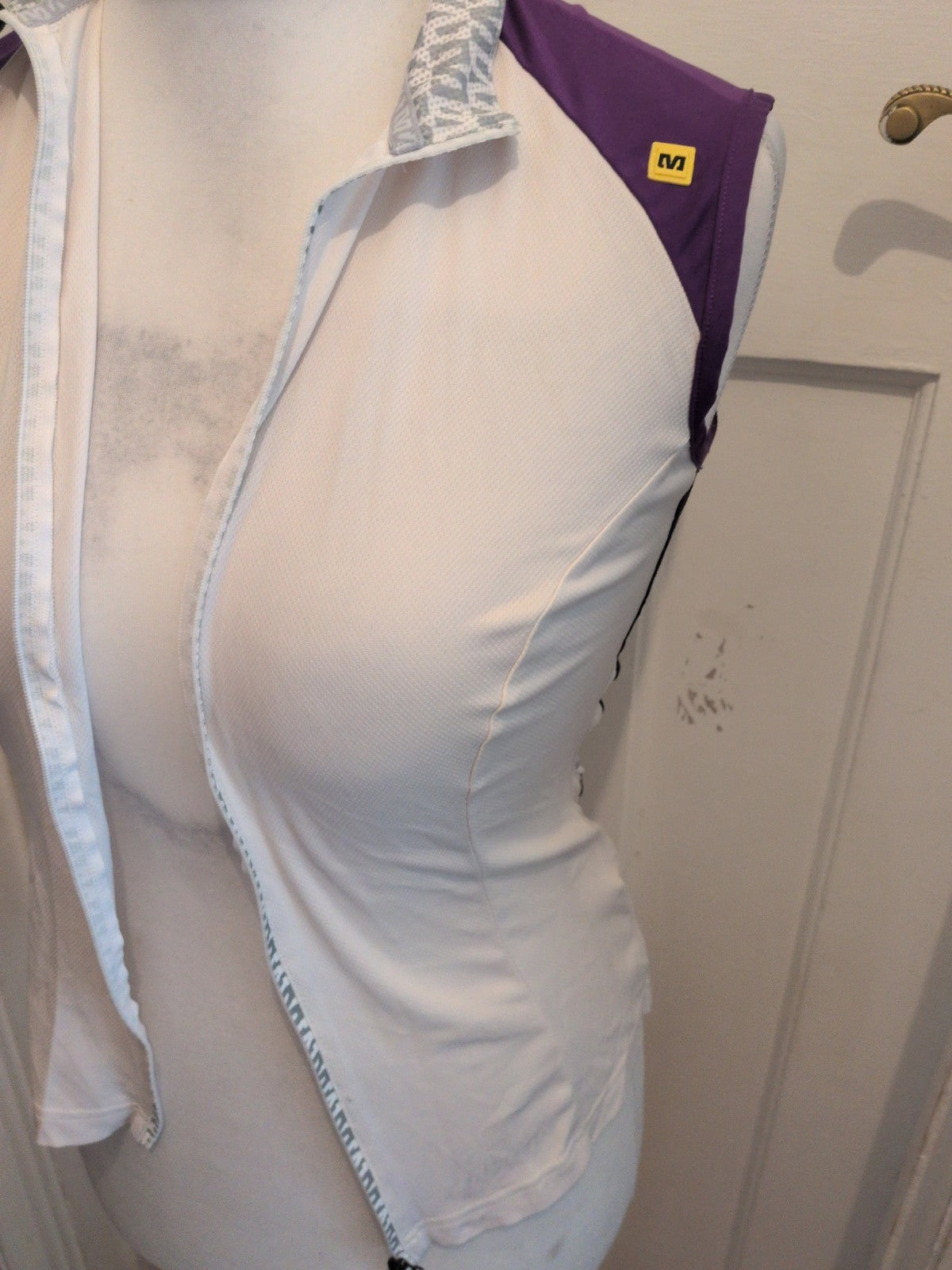 Mavic Medium White Zipped Cycling Jersey