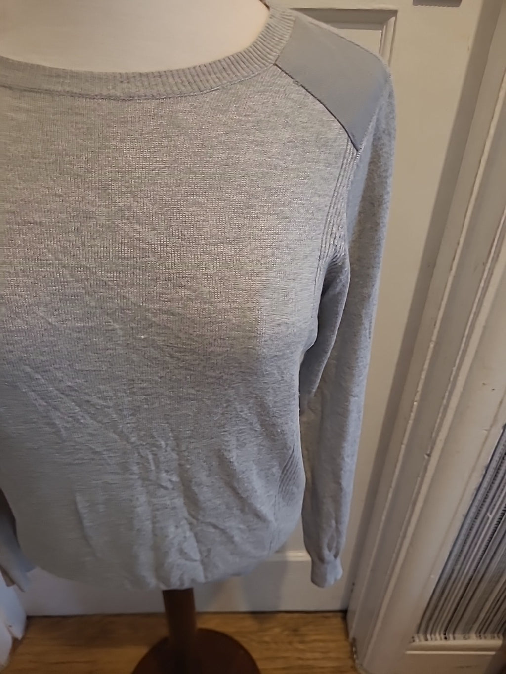 Ladies Dorothy Perkins Size 14 Grey Long Sleeved Blouse