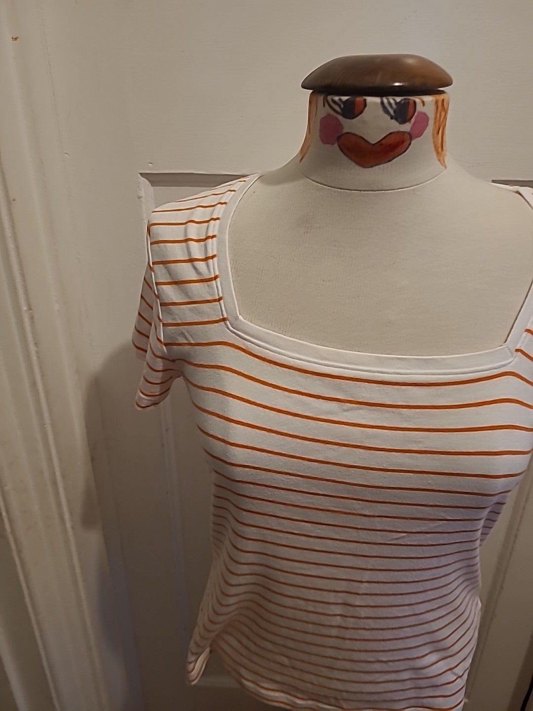 Ladies M+Co Size 14 Orange White Striped Short Sleeved Tshirt