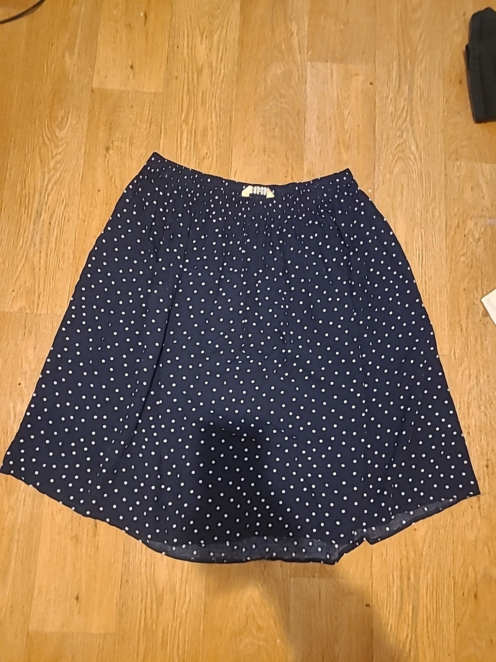 Ladies Dixie Size L/XL Polkadot Elasticated Lightweight Flare Skirt