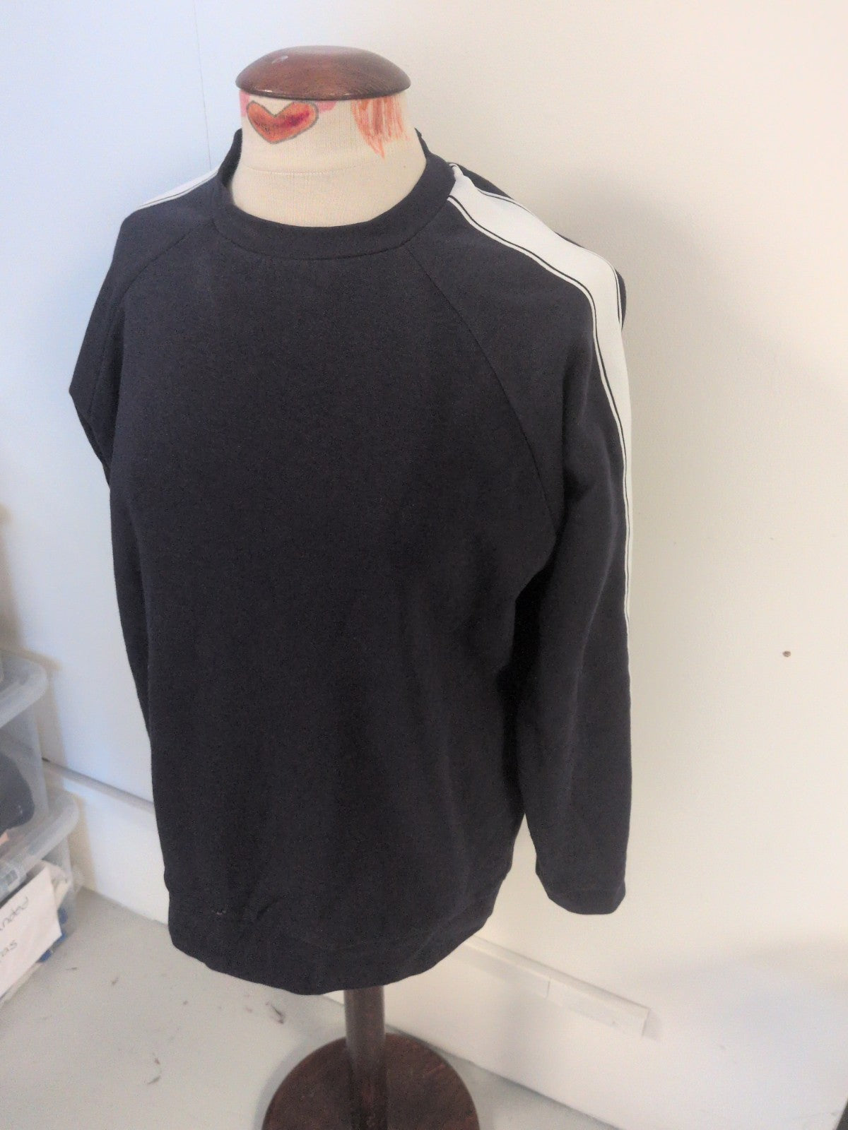 SF XS Navy With White Pullover Jumper