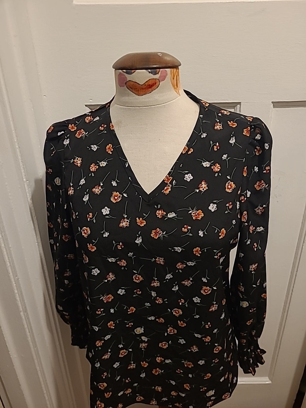 Ladies Size Small Black Floral Long Sleeve Blouse