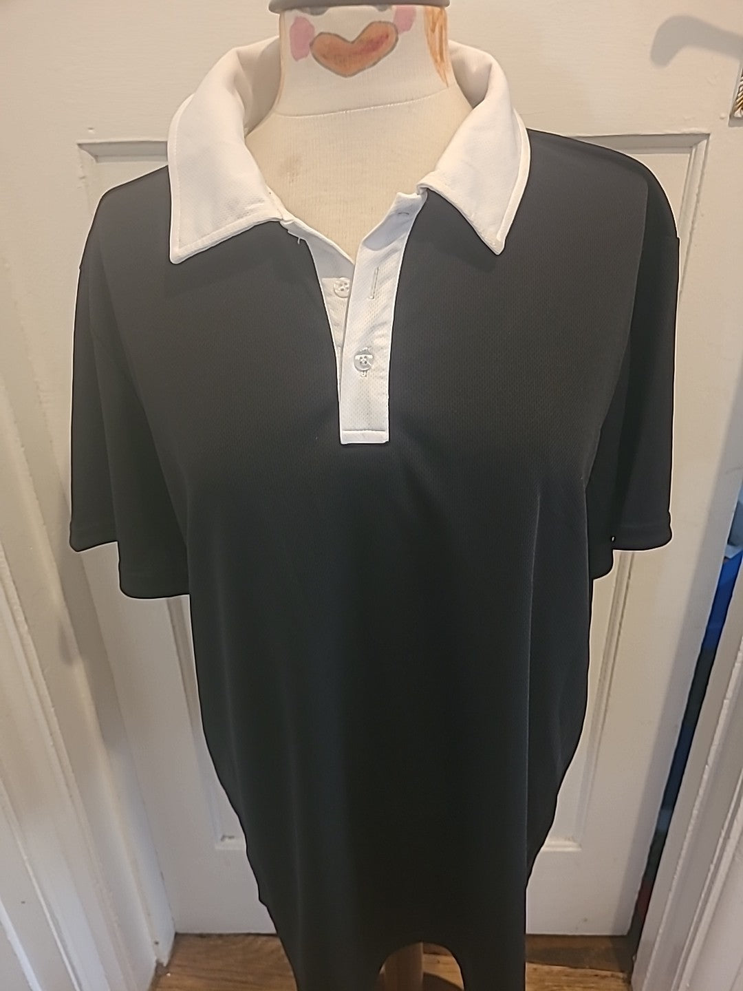 Mens 2xl Blaxk With White Collar Polo