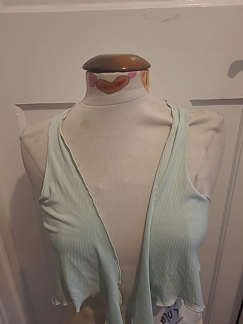 Ladies Cider Size Medium Mint Sleeveless Cardigan Open