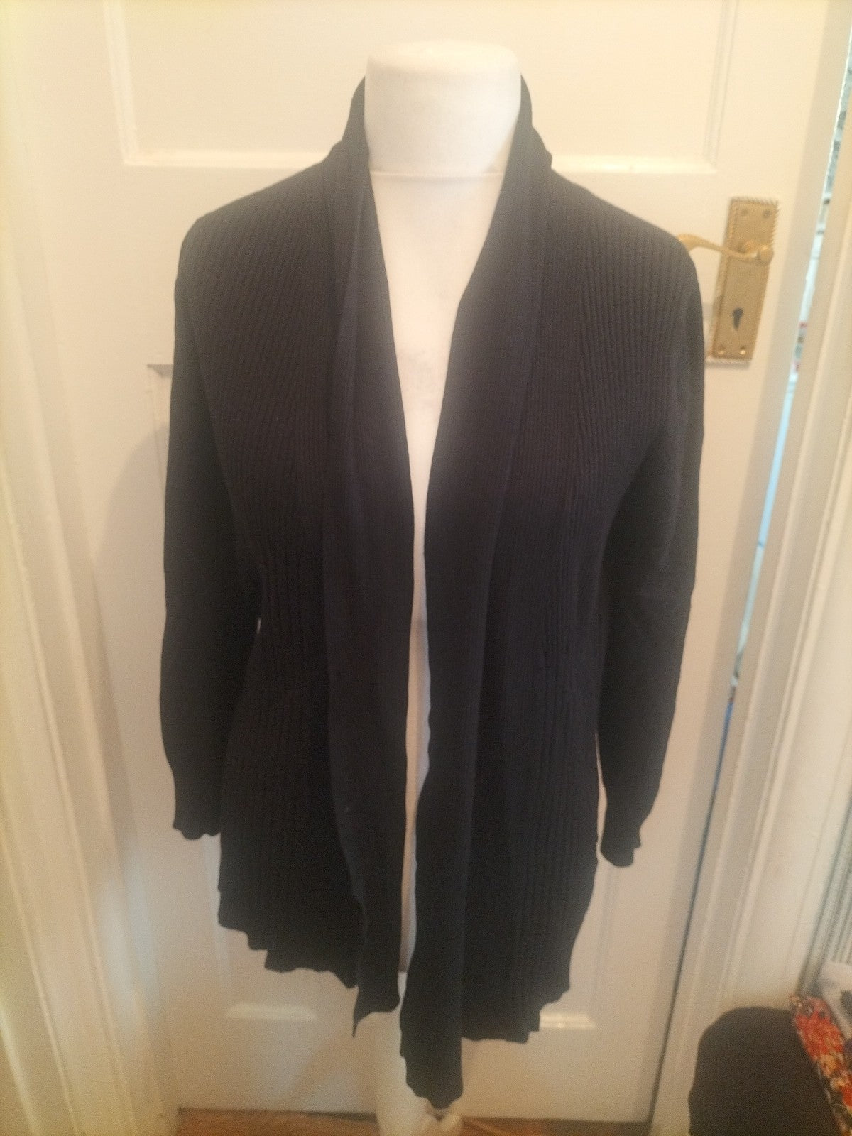 Ladies Nutmeg Size 12 Black Collared Long Sleeved Cardigan