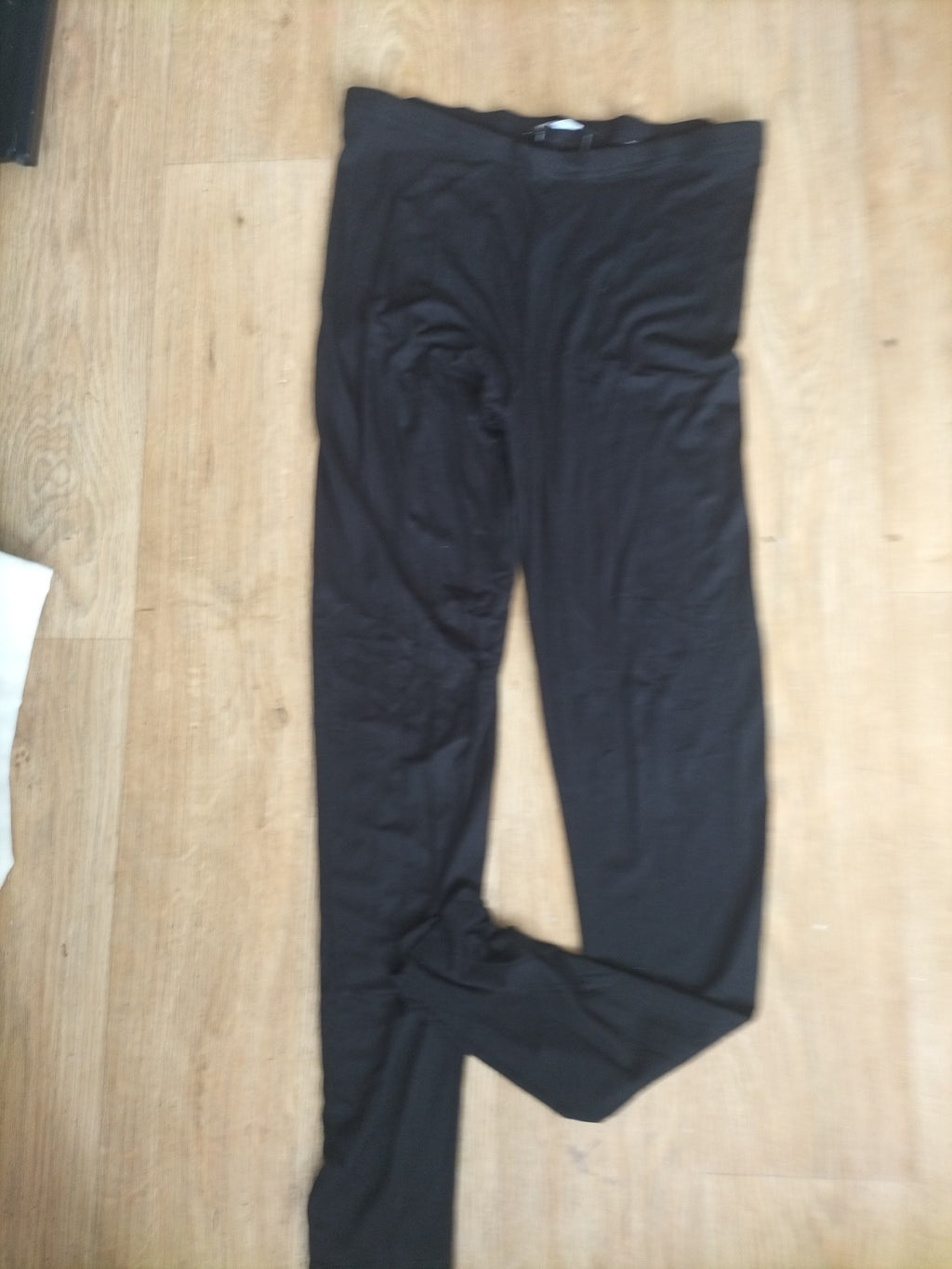Ladies Pep&Co Size 16 Black Capri Leggings