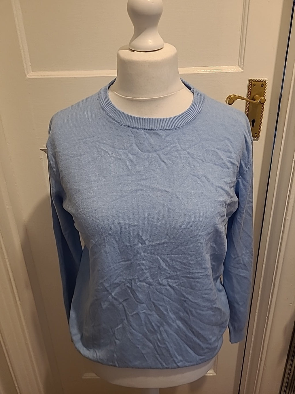 Mens Size Large Blue Ribbed Hem And Cuffs Ultra Soft Jumper