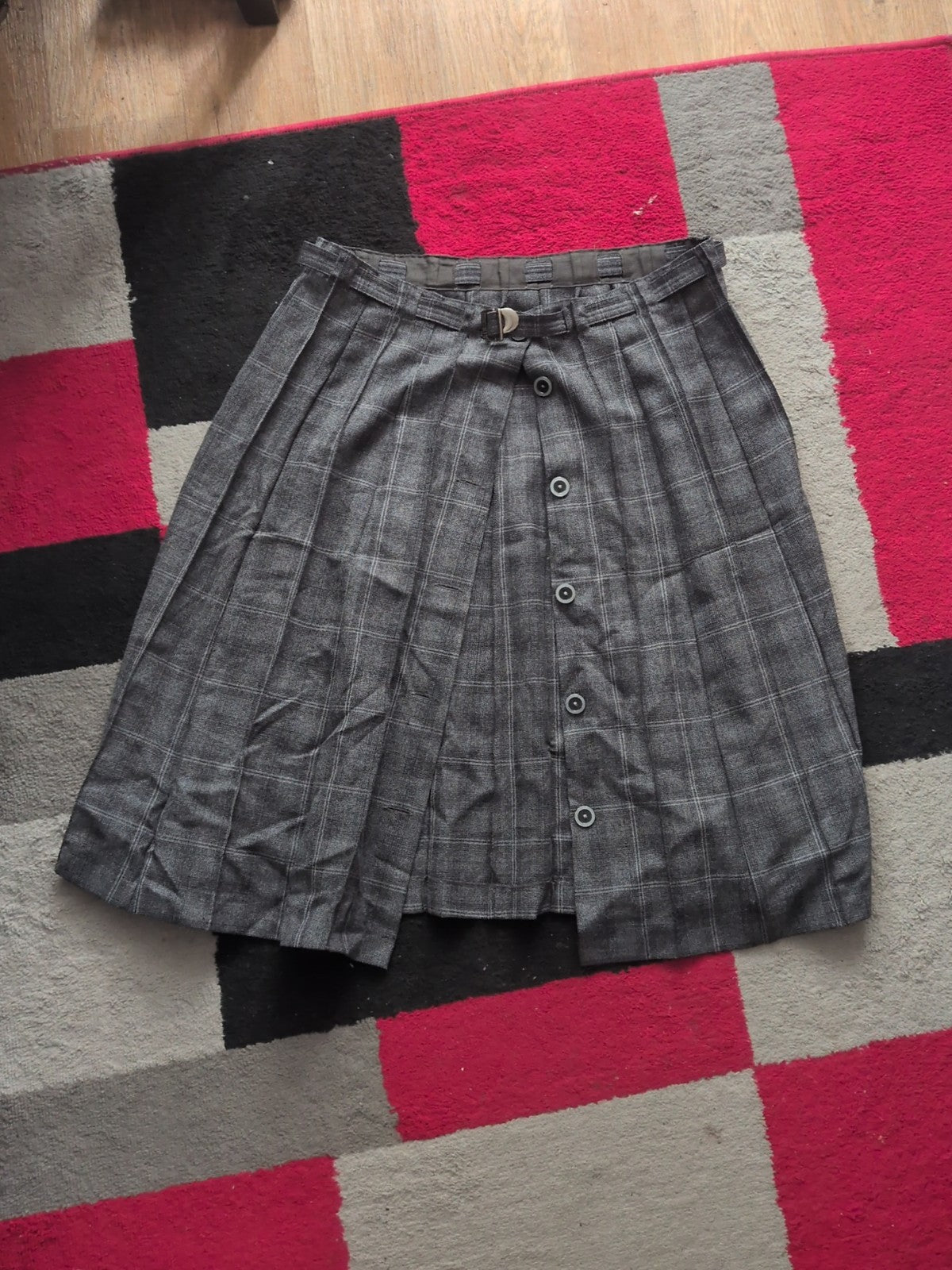 Ladies Size XL Grey Check Flare Skirt