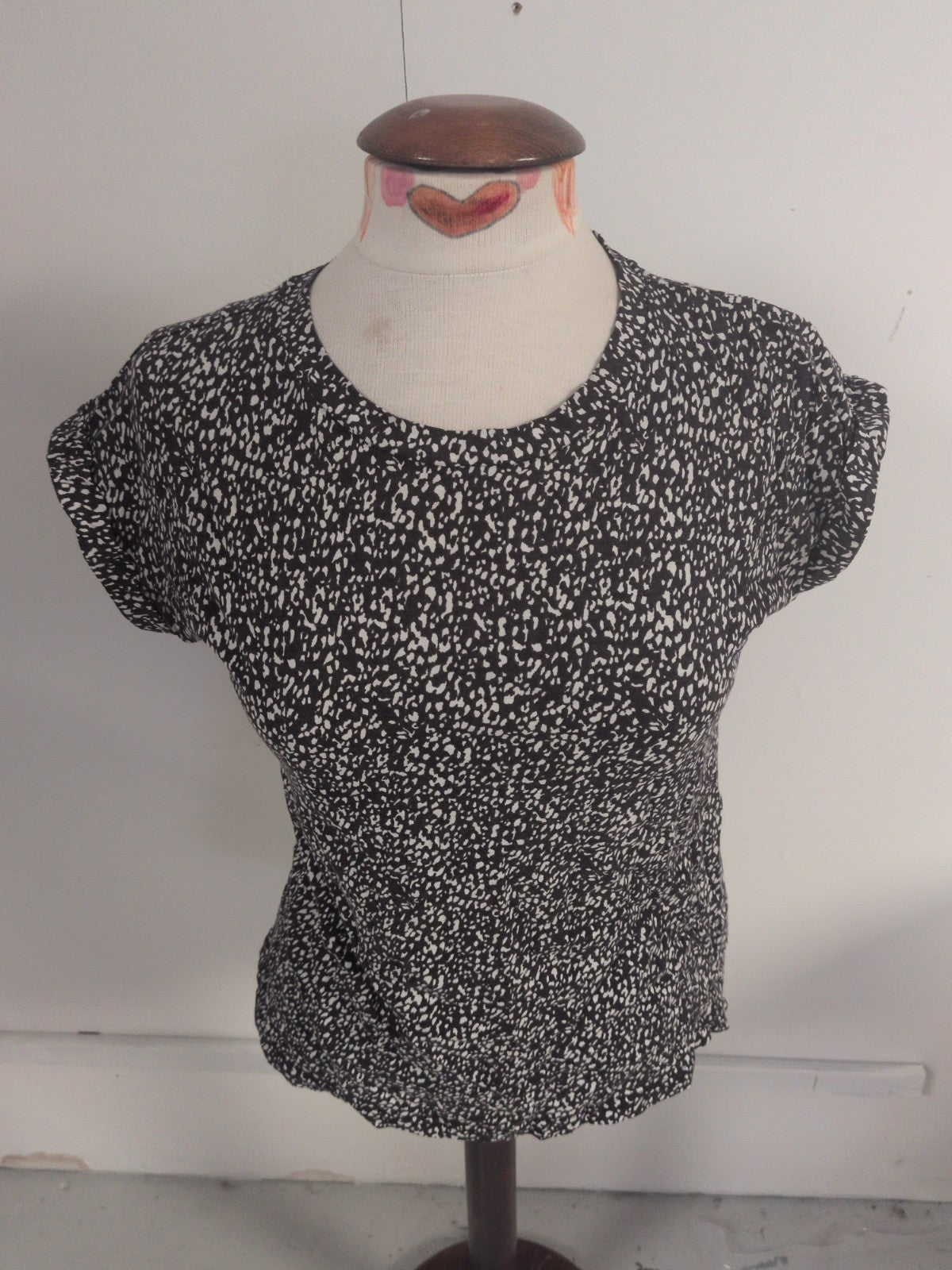 F&F 6 Black And White Short Sleeve T-shirt