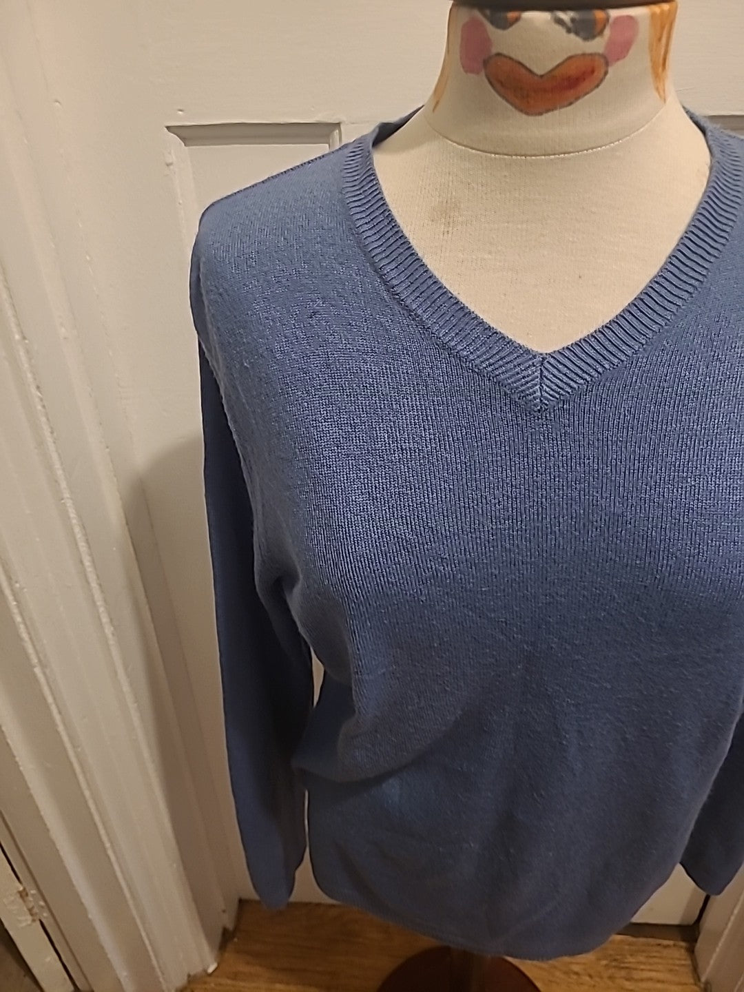 Mens Thomas Nash Size Small Blue V Neck Long Sleeved Pullover Jumper