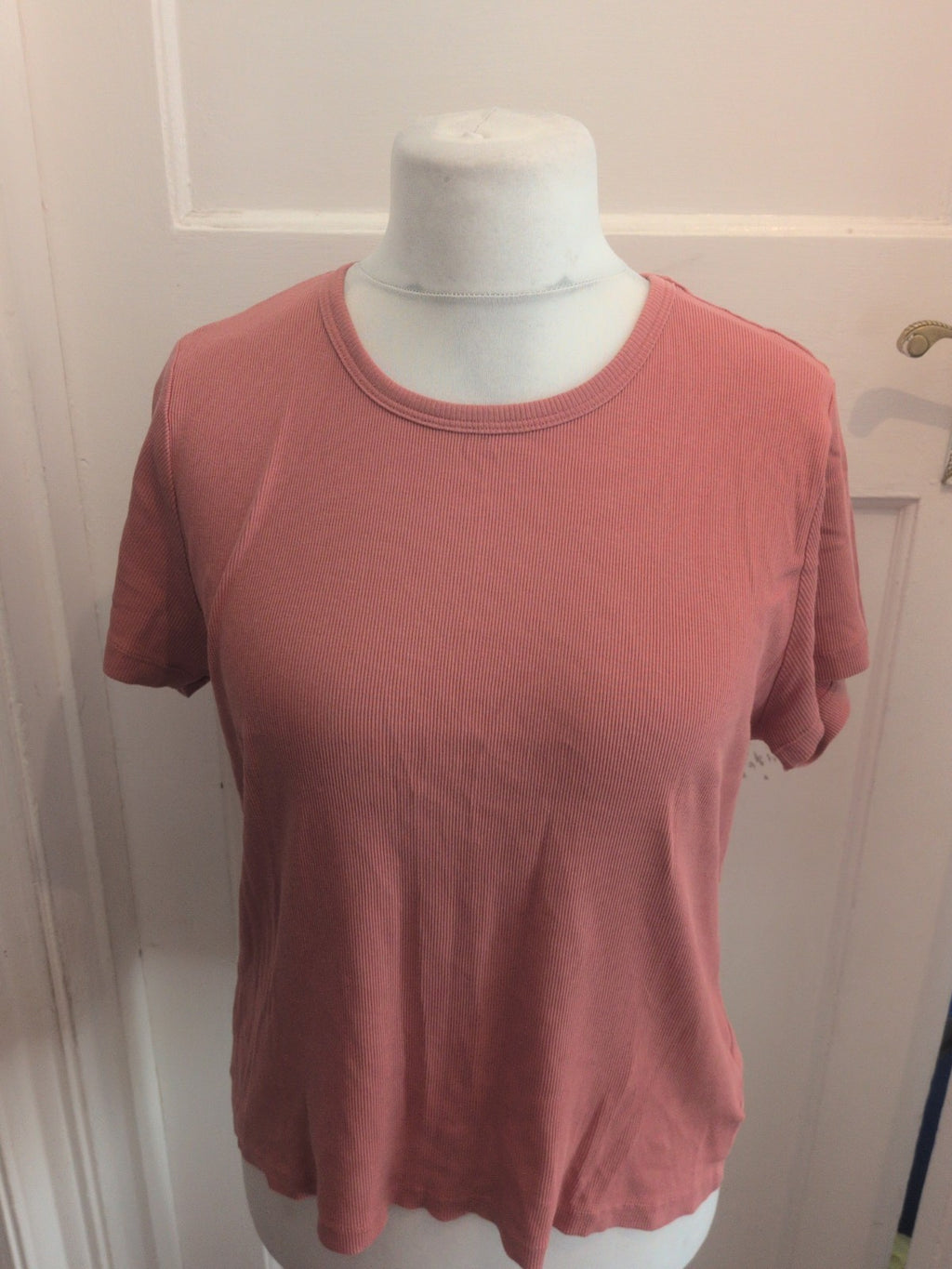 Ladies TU Size 20 Salmon Ribbed T.shirt Free Delivery