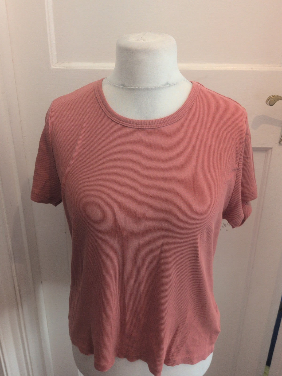 Ladies TU Size 20 Salmon Ribbed T.shirt Free Delivery