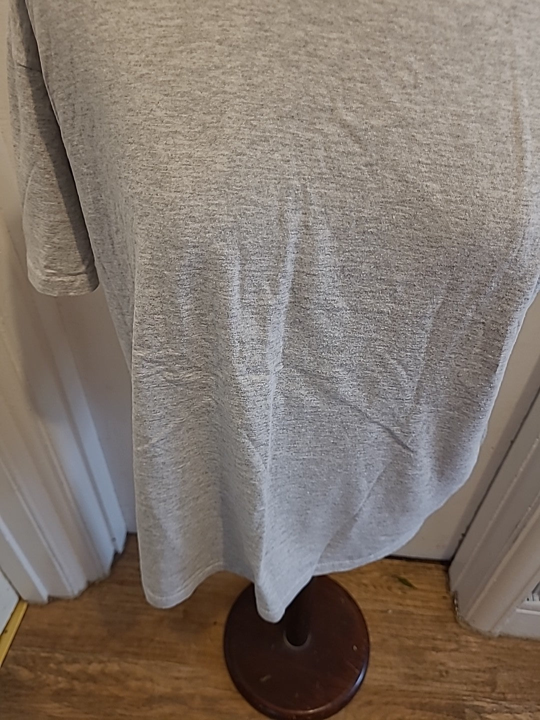 Mens Fruits Of The Loom Size XL Grey Short Sleeved Round Neck Tshirt