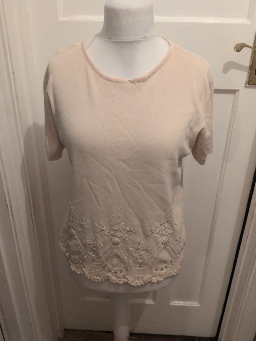 Ladies Avant Garde Size Large Stone Short Sleeve Blouse