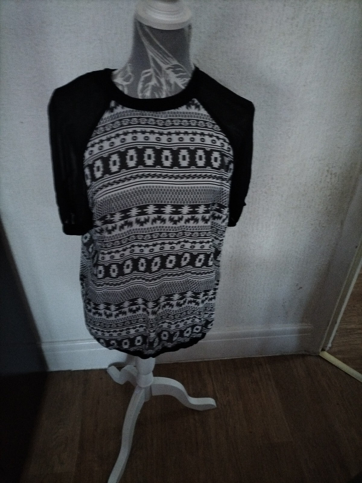 Ladies Primark Size 16 Long Sleeved Black Blouse