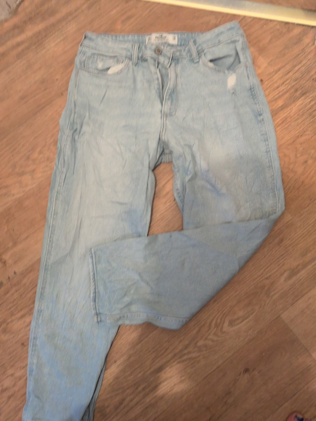 Hollister 30x27 11R Curvy High Rise Mom Jeans